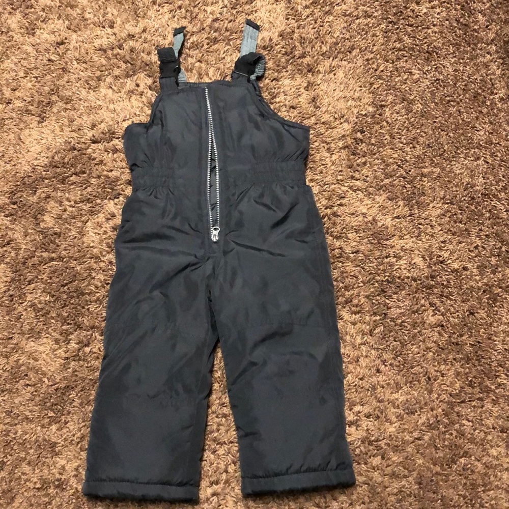 Like new toddler snow pants